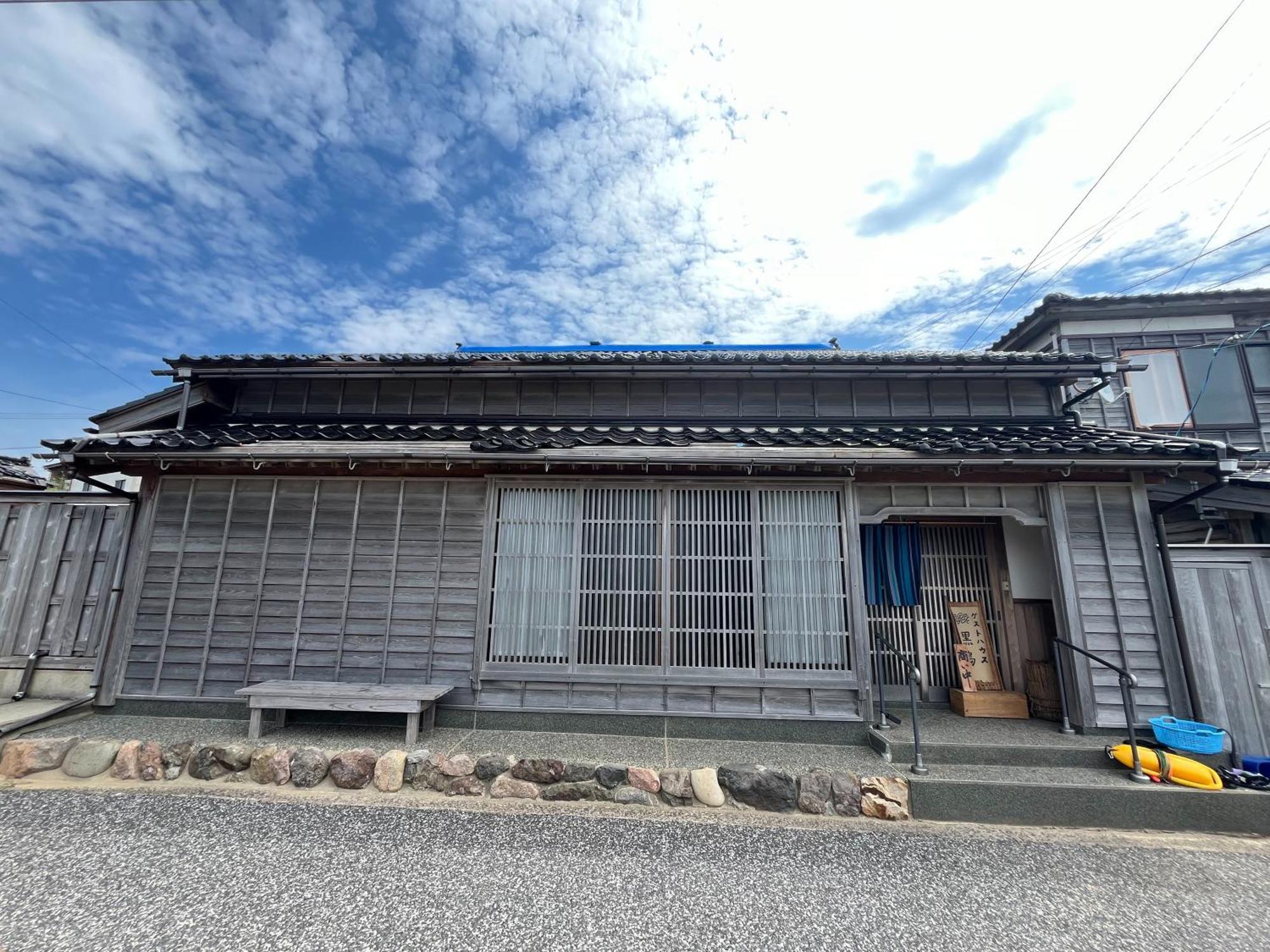 ゲストハウス黒島 Anamizu Esterno foto